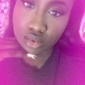 Meet your Posher, Chinelo